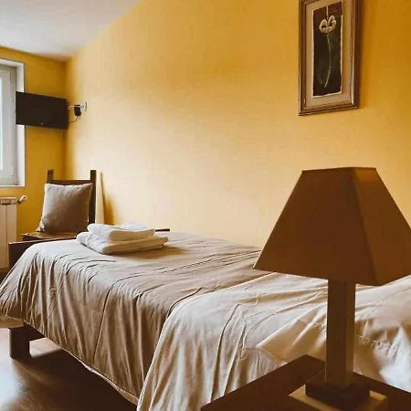 Guest house La De Martin Sarria